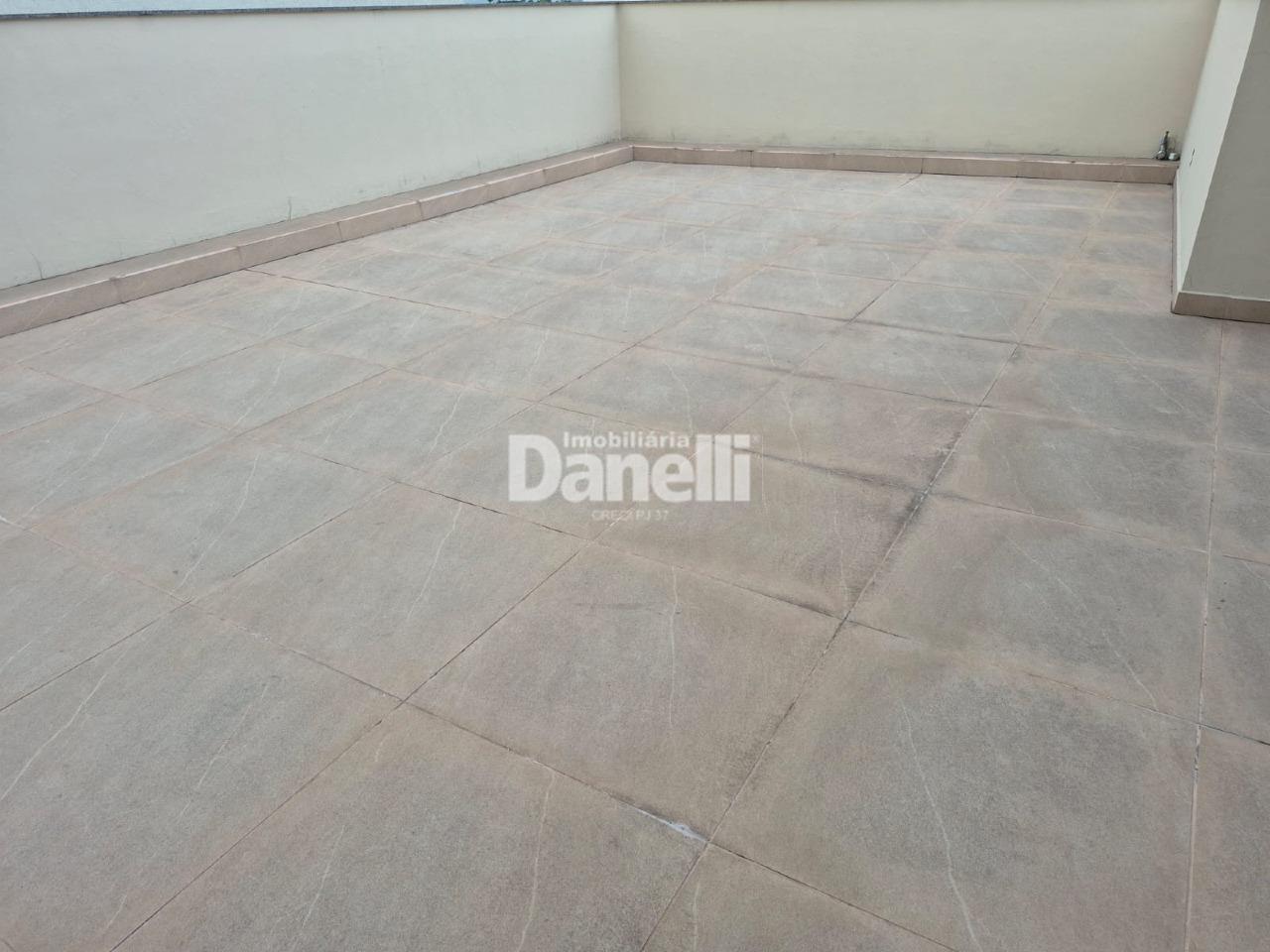 Cobertura à venda no Residencial Portal da Mantiqueira: 