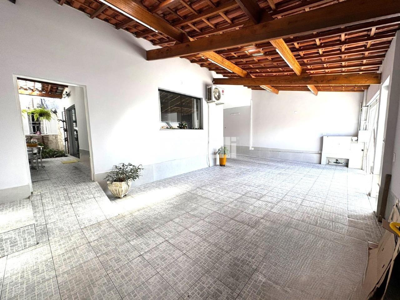 Casa à venda no Jardim Maria Augusta: 