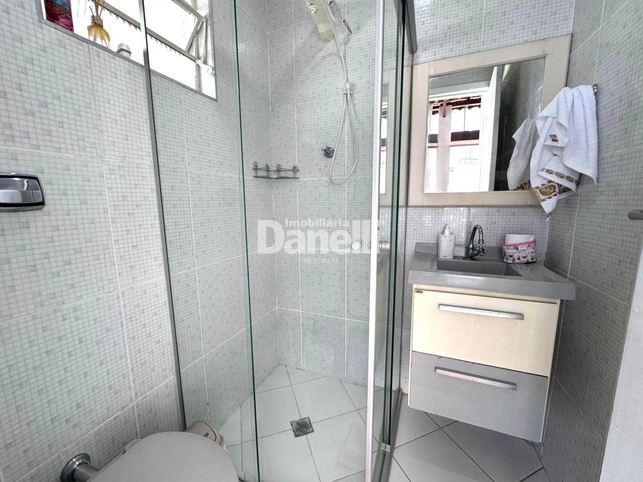 Casa à venda no Jardim Maria Augusta: 