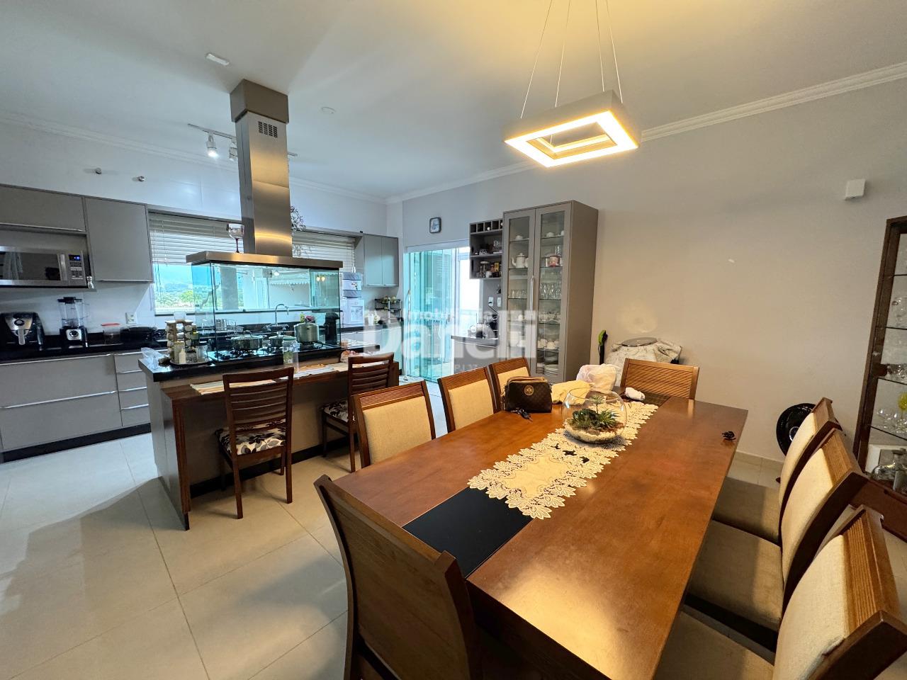 Casa à venda no Loteamento Residencial Vargas: 