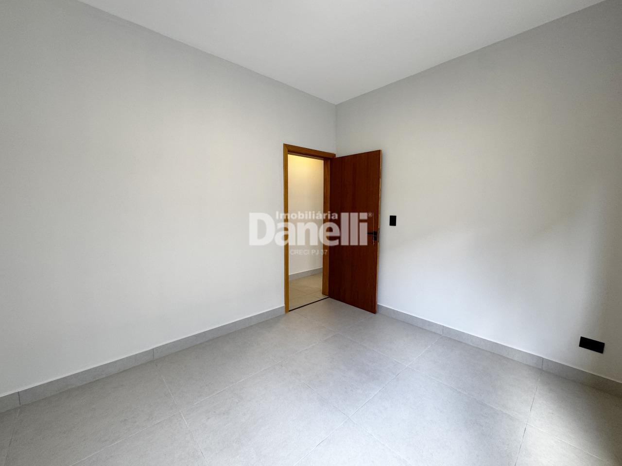 Casa em Condomínio à venda no Areao: 