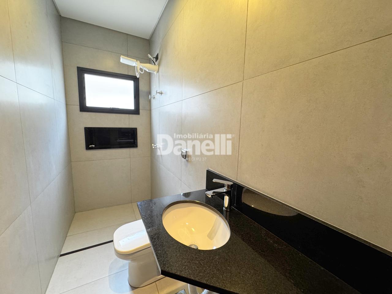 Casa em Condomínio à venda no Areao: 