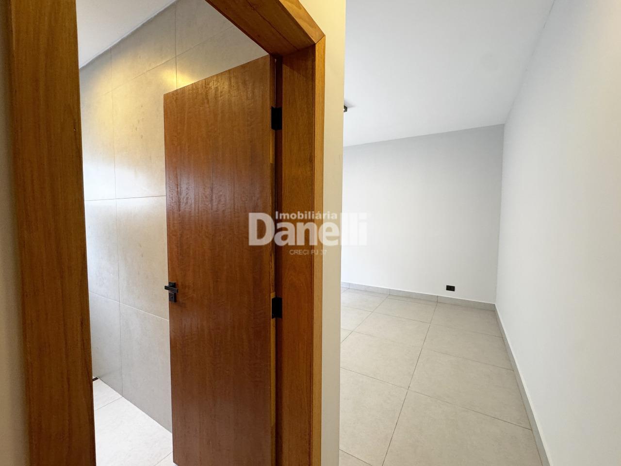 Casa em Condomínio à venda no Areao: 