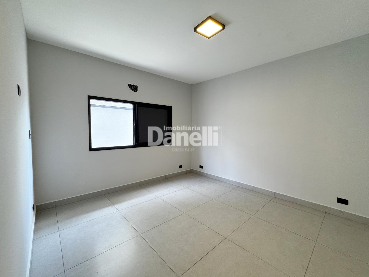 Casa em Condomínio à venda no Areao: 