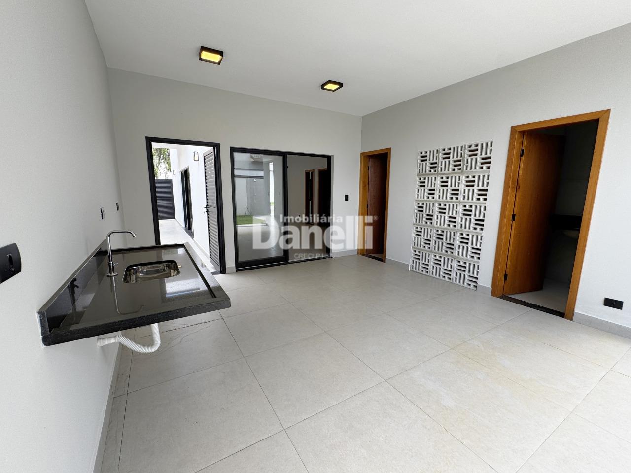 Casa em Condomínio à venda no Areao: 