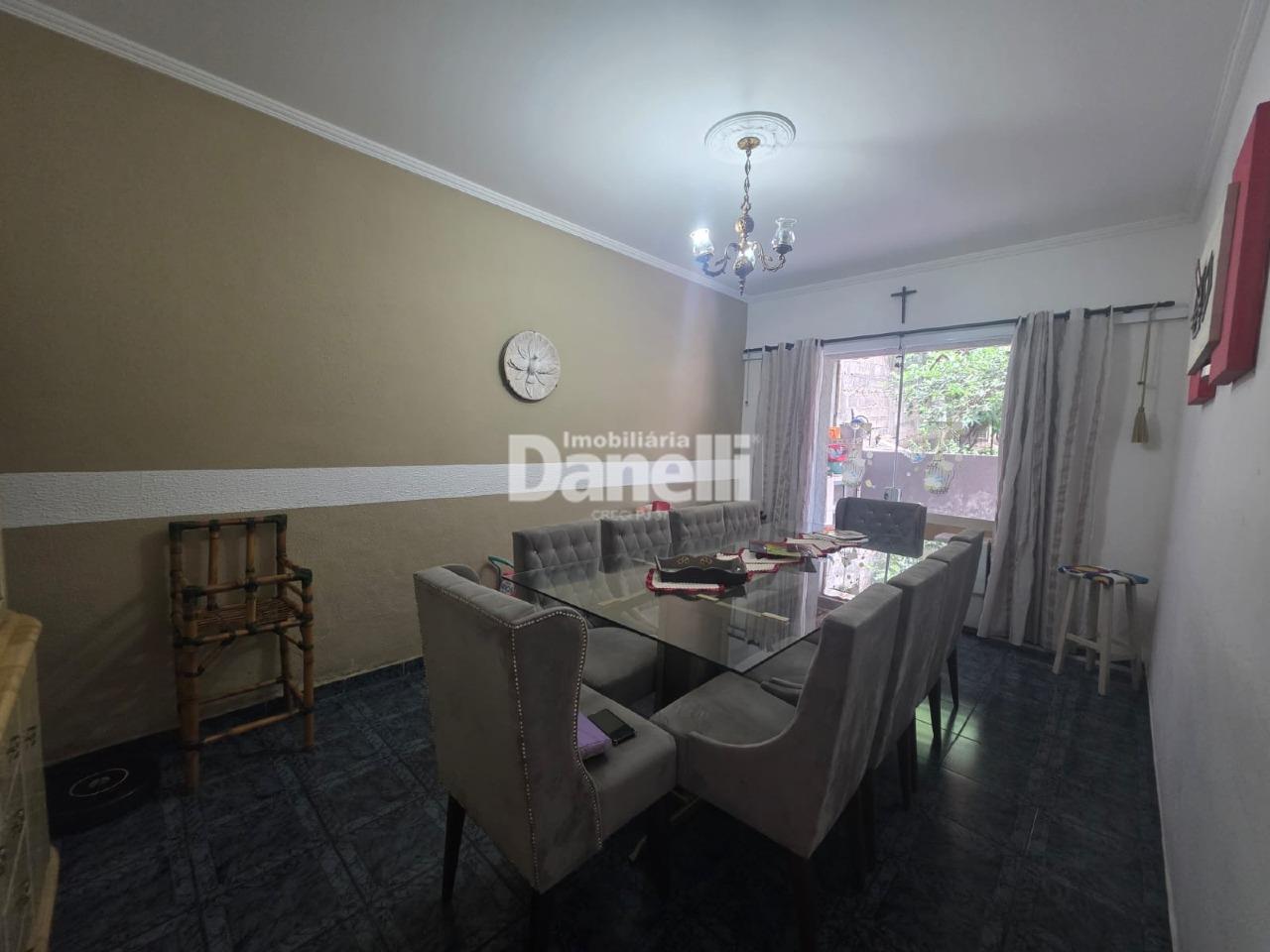 Sobrado à venda no Vila São José: 