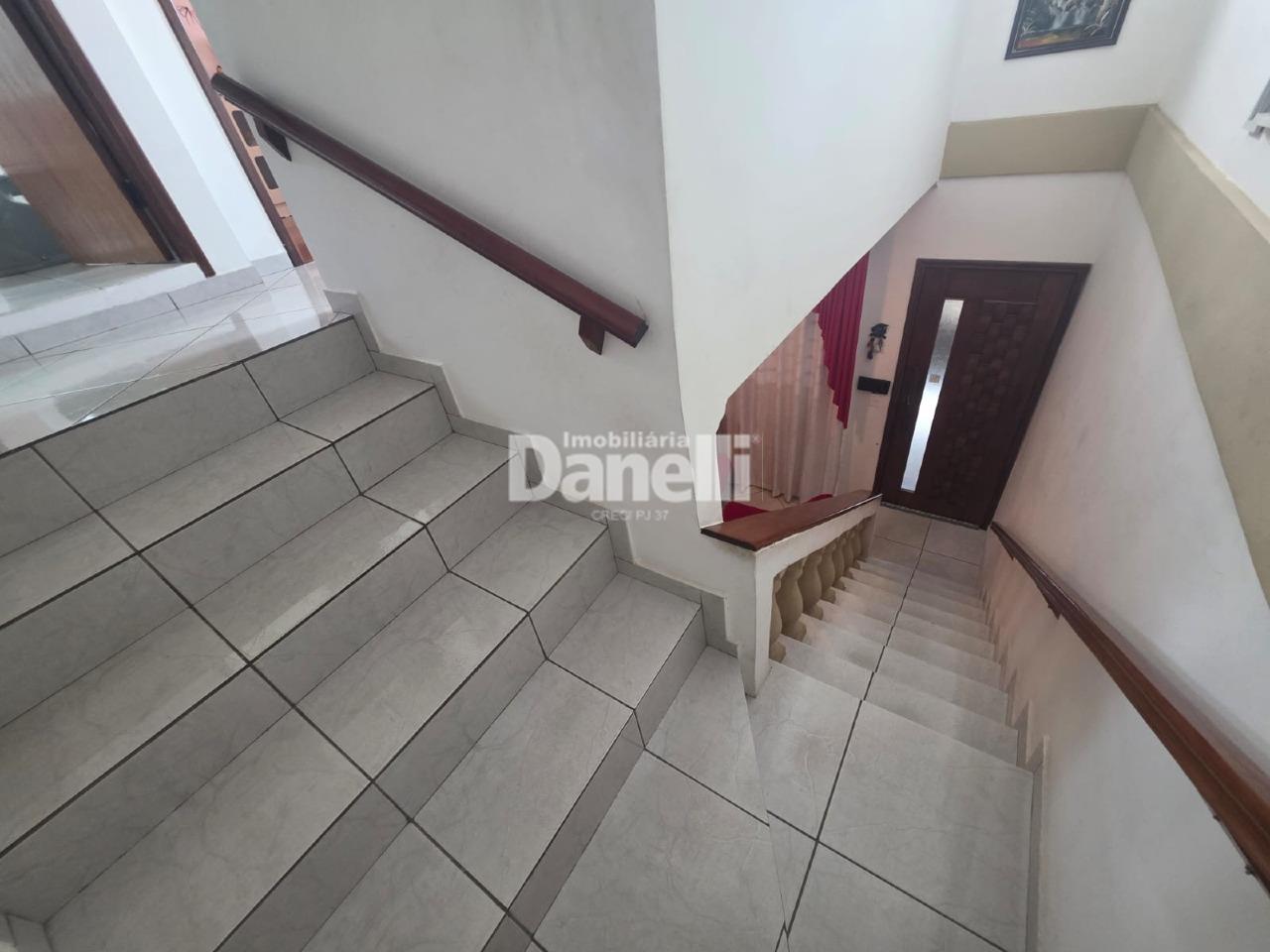 Sobrado à venda no Vila São José: 