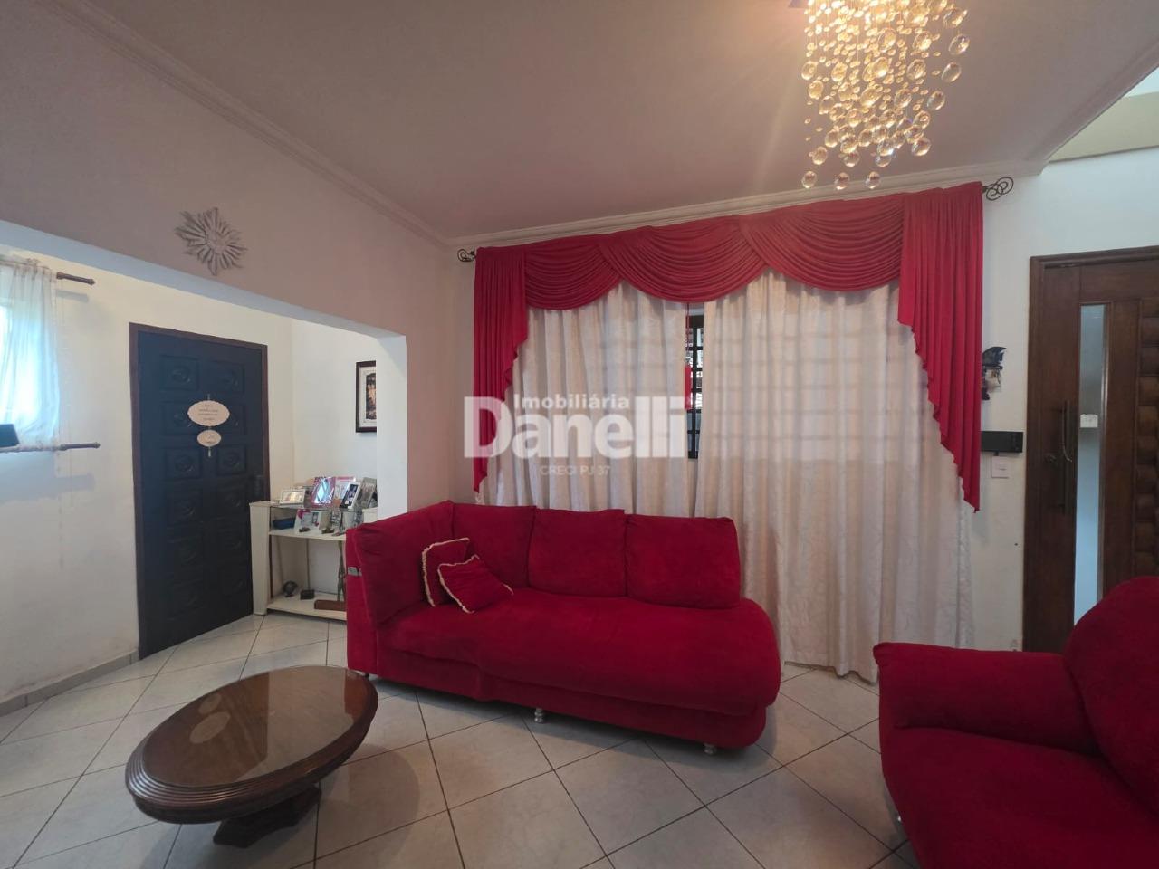 Sobrado à venda no Vila São José: 