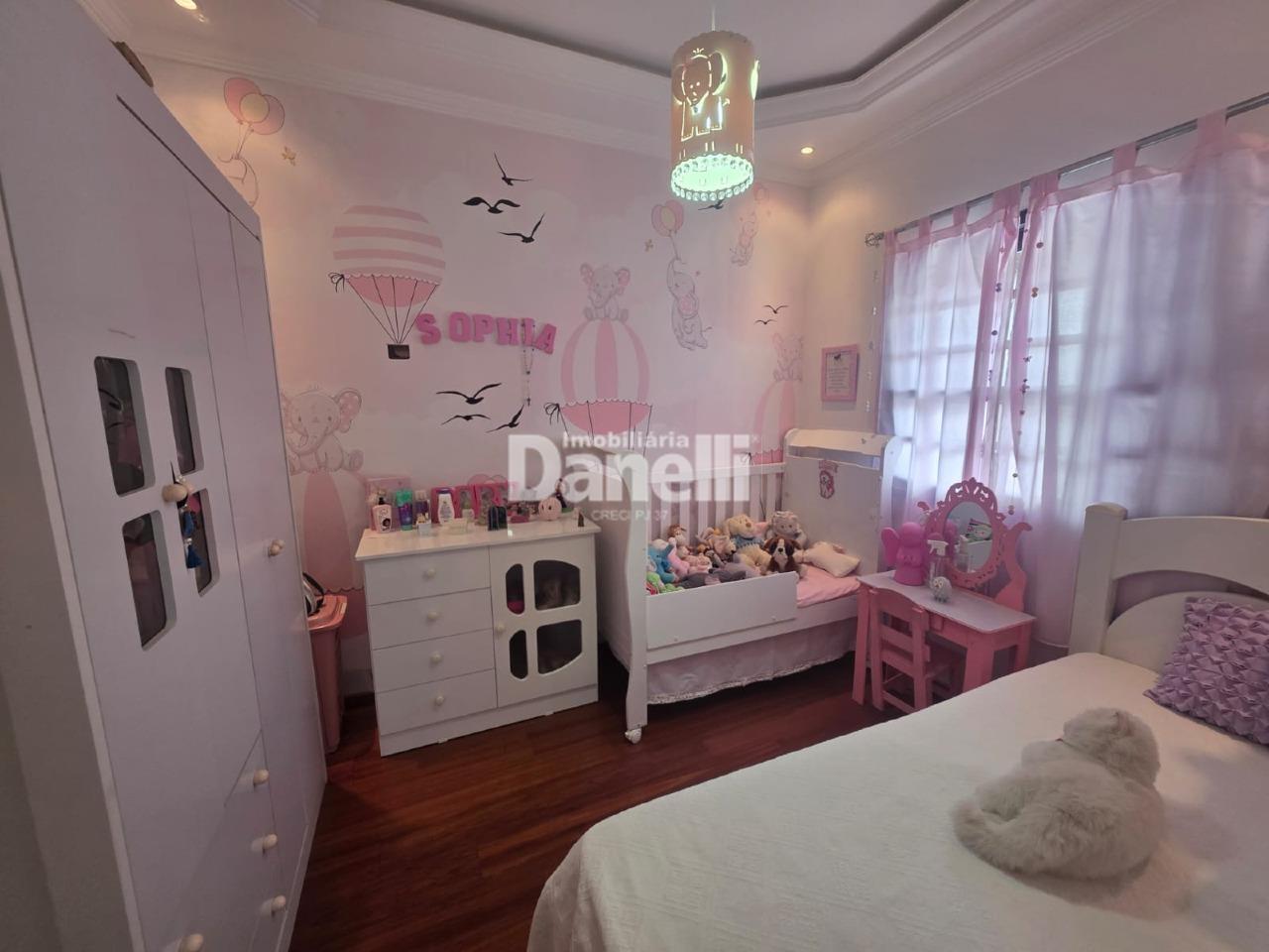 Sobrado à venda no Vila São José: 