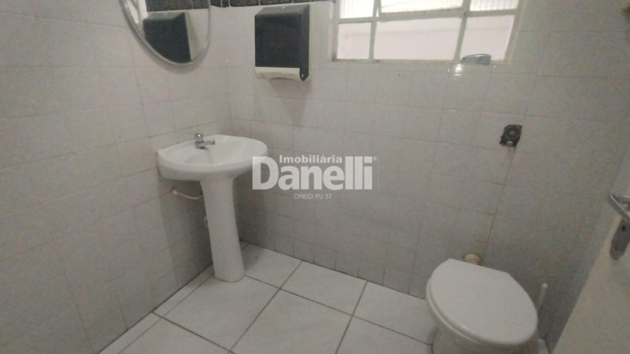 Casa para aluguel no Centro: 