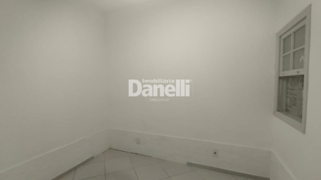 Casa para aluguel no Centro: 