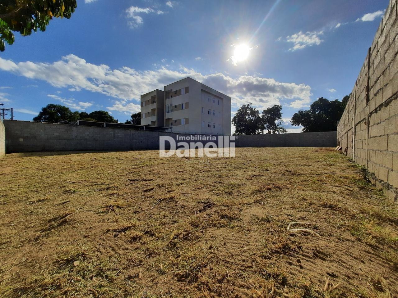 Lote à venda no Parque São Luís: 