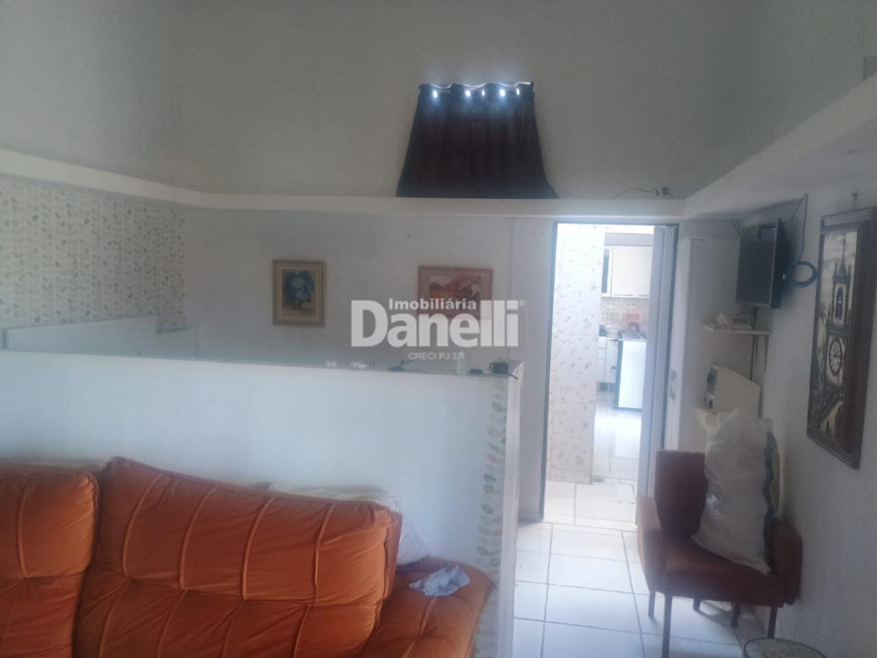 Casa à venda no Chácara Santa Luzia: 