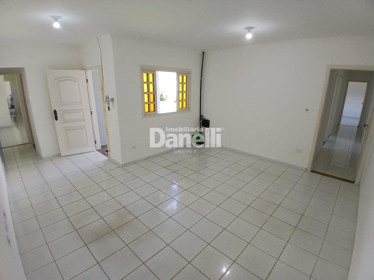 Casa à venda no Vila das Jabuticabeiras: 