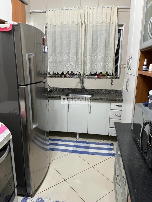 Casa à venda no Loteamento Residencial e Comercial Bosque Flamboyant: 