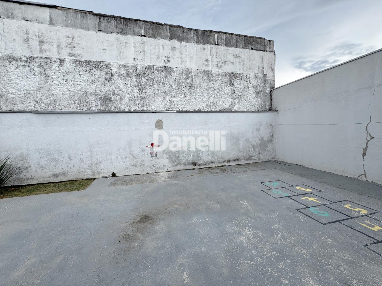 Casa à venda no Jardim Maria Augusta: 