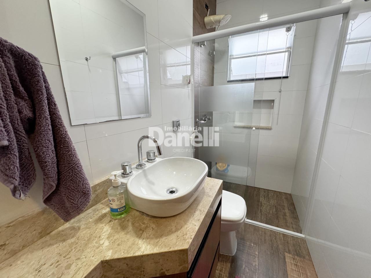 Casa à venda no Jardim Maria Augusta: 