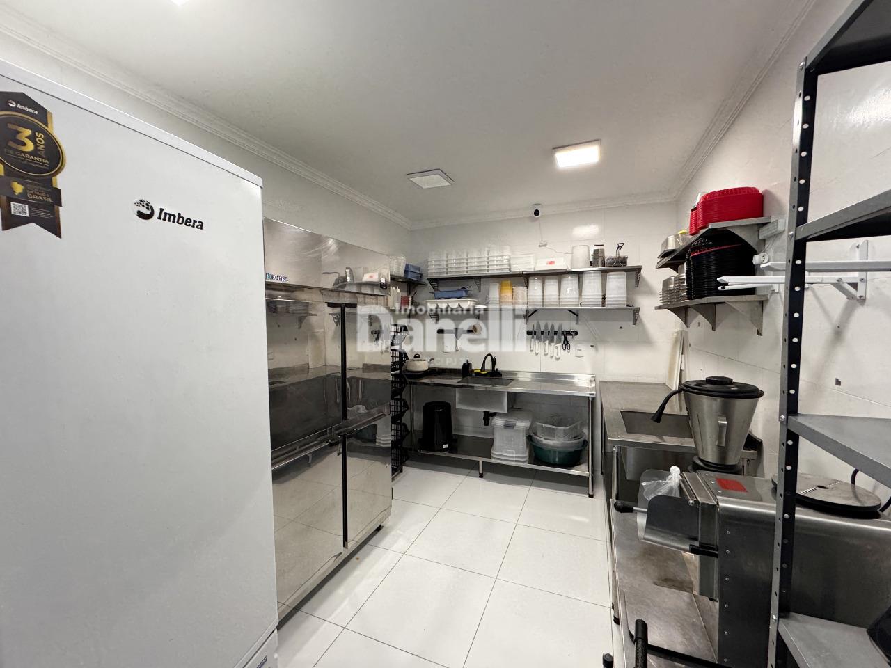 Ponto Comercial para aluguel no Jardim das Nações: 