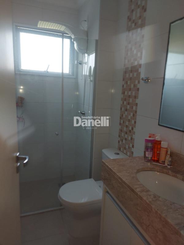 Apartamento à venda no Vila São José: 