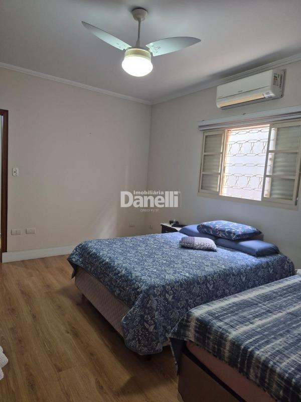 Casa à venda no Loteamento Residencial e Comercial Bosque Flamboyant: 