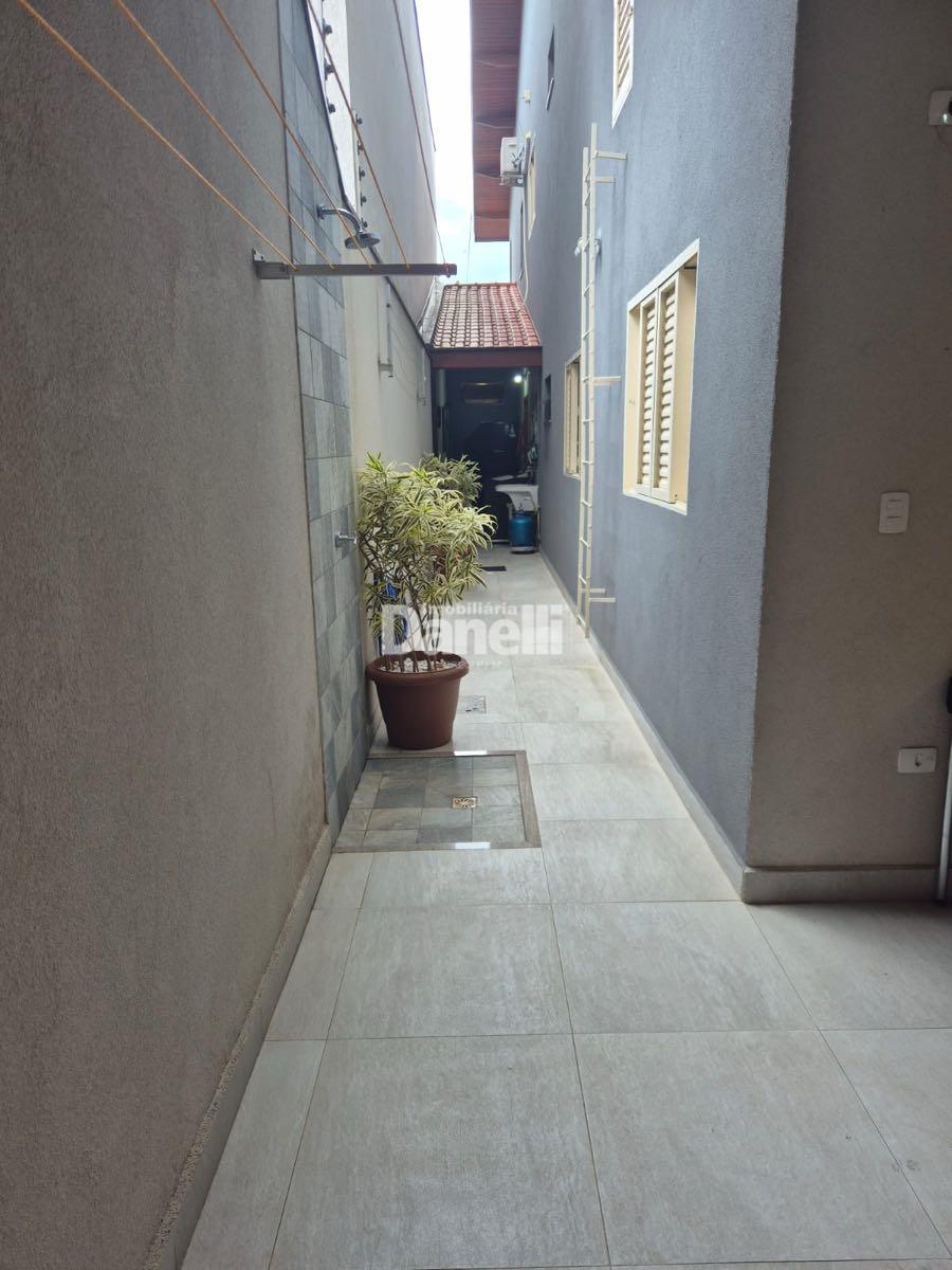 Casa à venda no Loteamento Residencial e Comercial Bosque Flamboyant: 