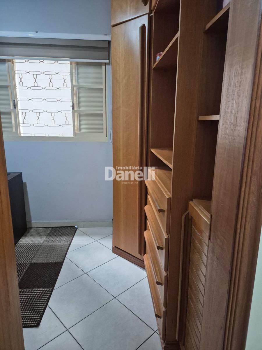 Casa à venda no Loteamento Residencial e Comercial Bosque Flamboyant: 