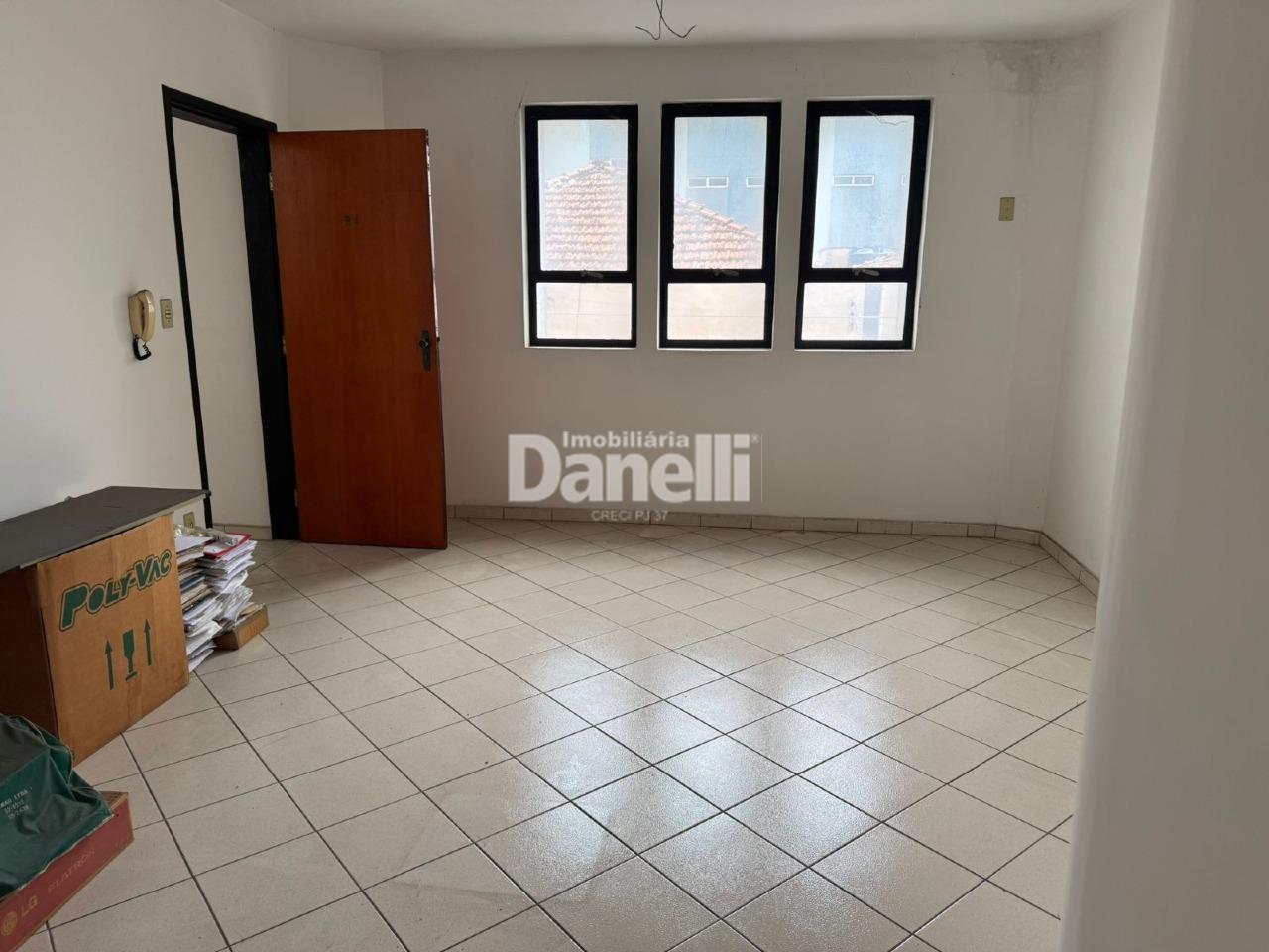 Prédio à venda no Centro: 