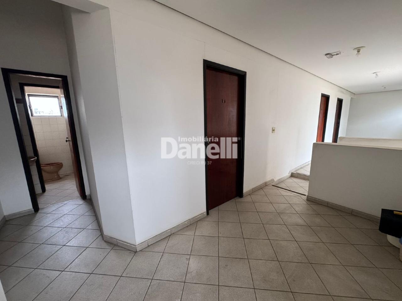 Prédio à venda no Centro: 