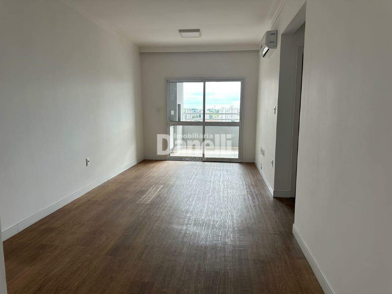 Apartamento à venda no Vila das Jabuticabeiras: 