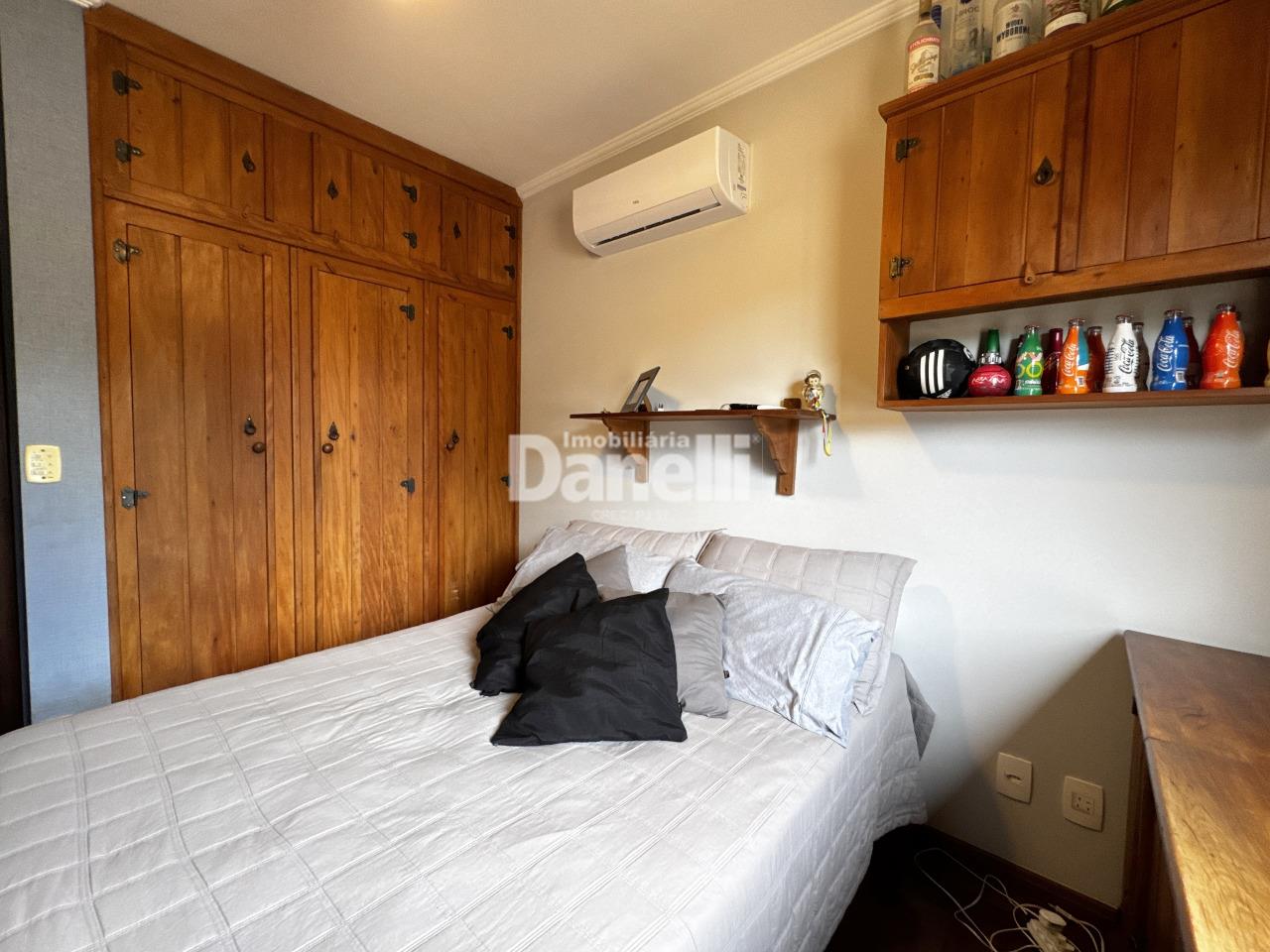 Casa em Condomínio à venda no Condomínio Village Taubaté: 