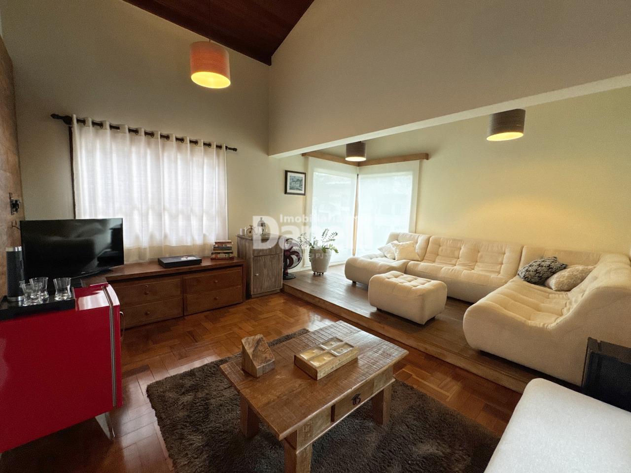 Casa em Condomínio à venda no Condomínio Village Taubaté: 