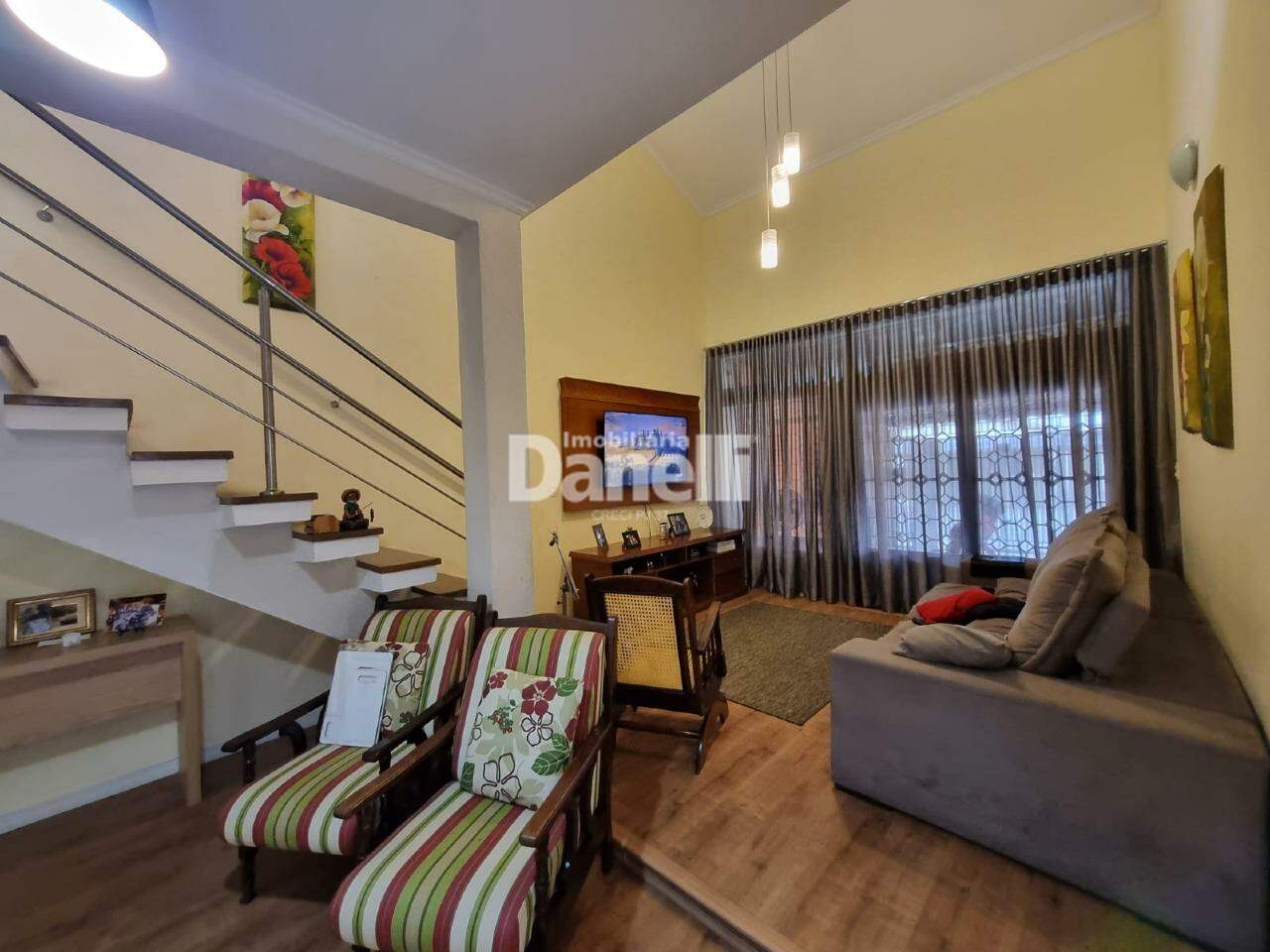 Casa à venda no Parque São Luís: 