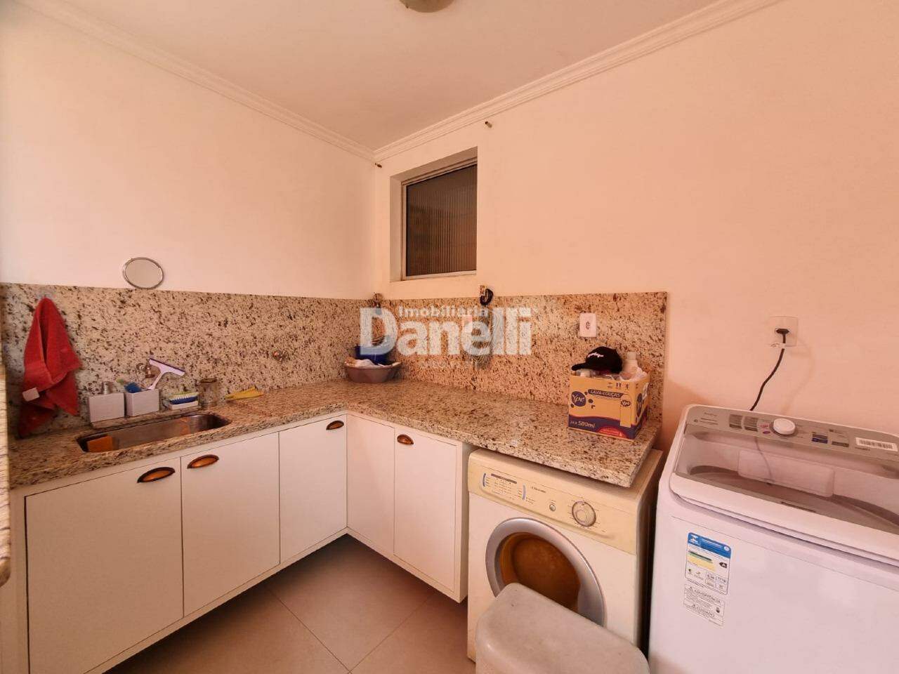 Casa à venda no Parque São Luís: 