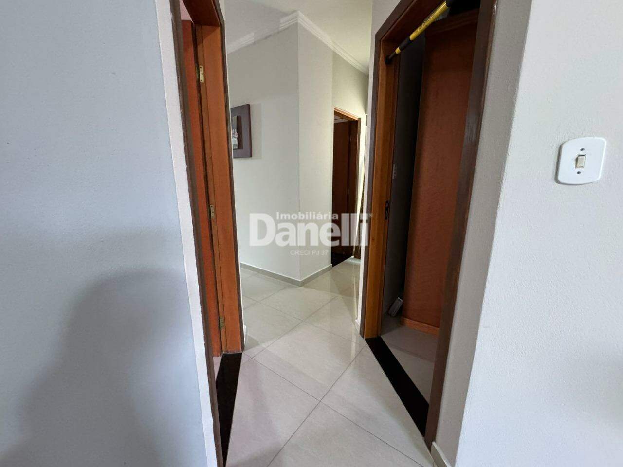 Casa à venda no Parque São Luís: 