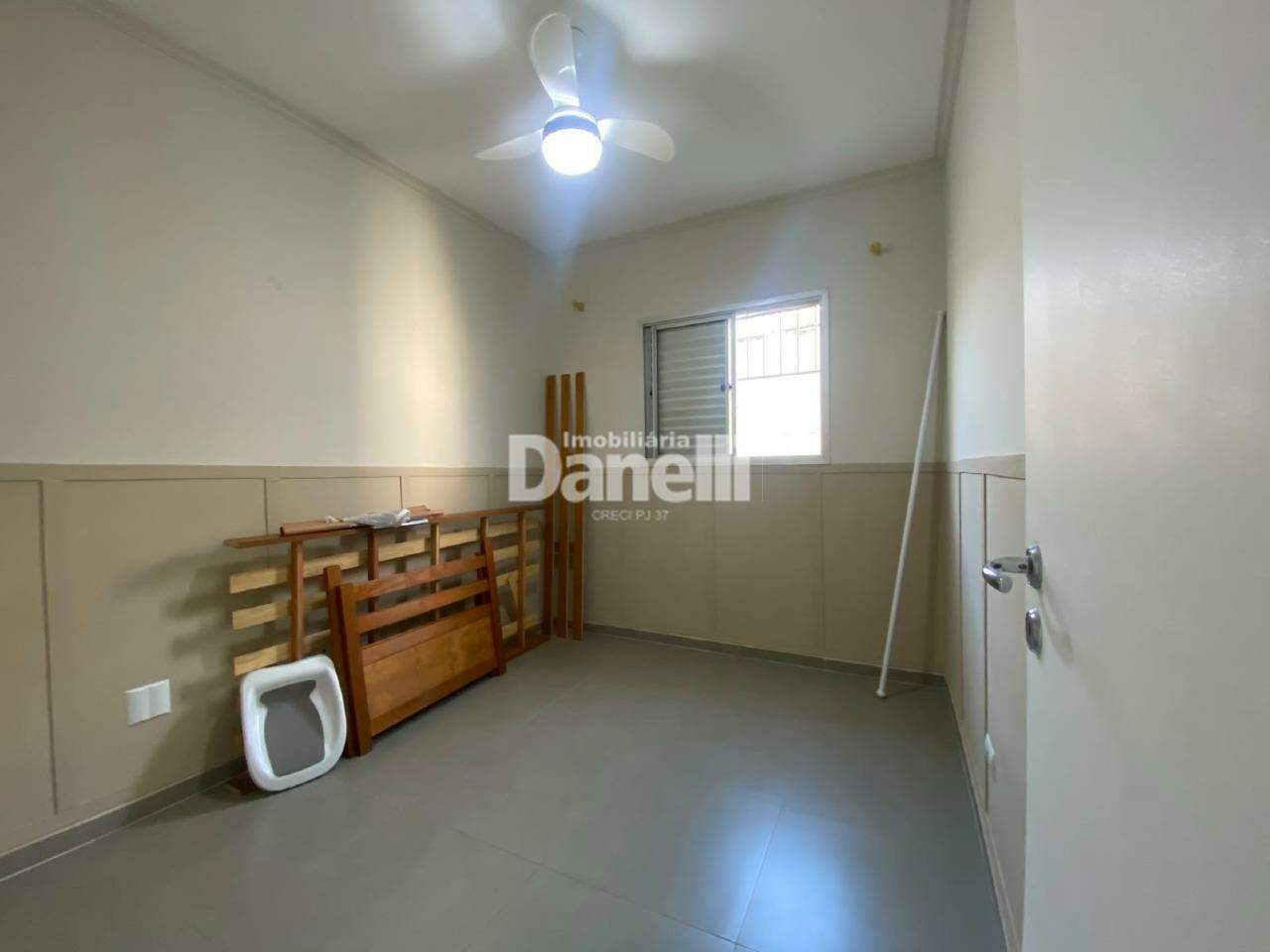 Apartamento para aluguel no Jardim das Nações: 