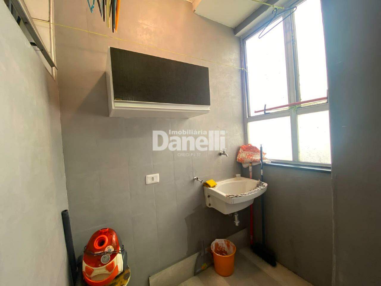 Apartamento para aluguel no Jardim das Nações: 