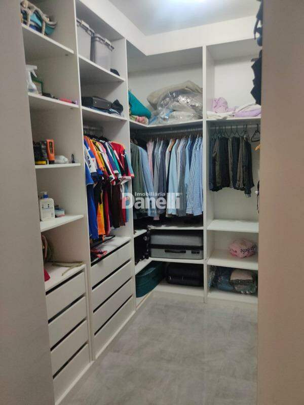 Casa em Condomínio à venda no Condomínio Residencial Tecoara: 