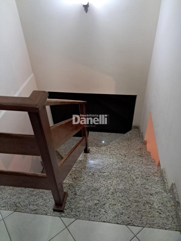 Sobrado à venda no Jardim Sandra Maria: 