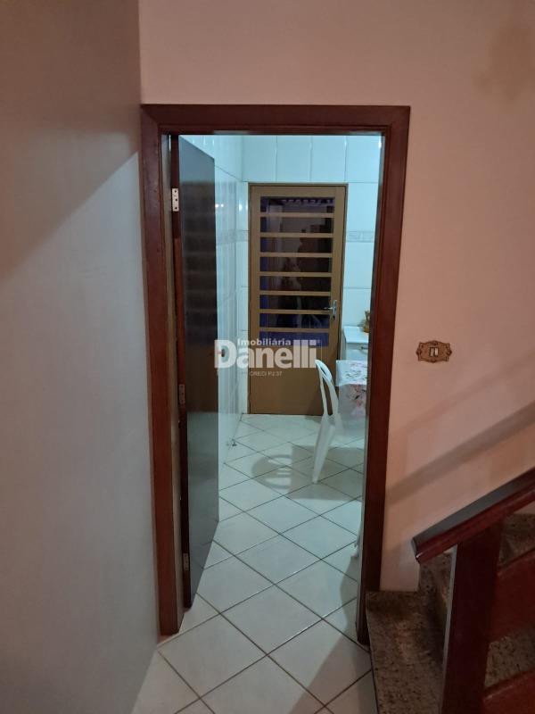 Sobrado à venda no Jardim Sandra Maria: 