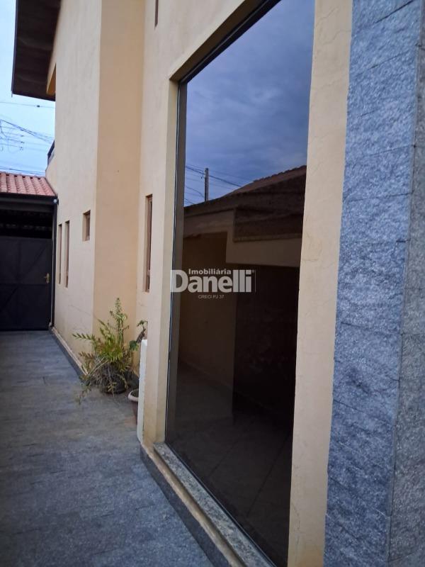 Sobrado à venda no Jardim Sandra Maria: 