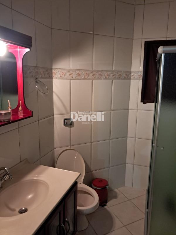 Sobrado à venda no Jardim Sandra Maria: 