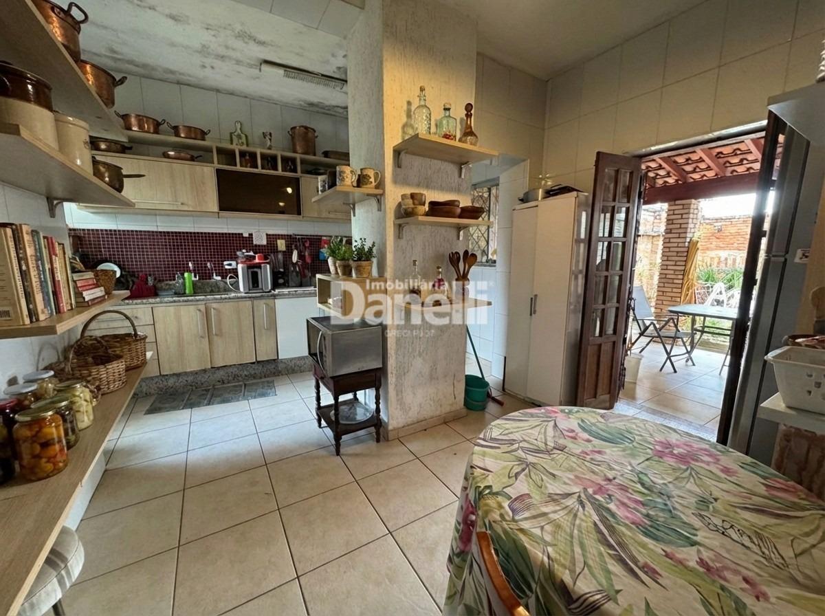 Sobrado à venda no Centro: 