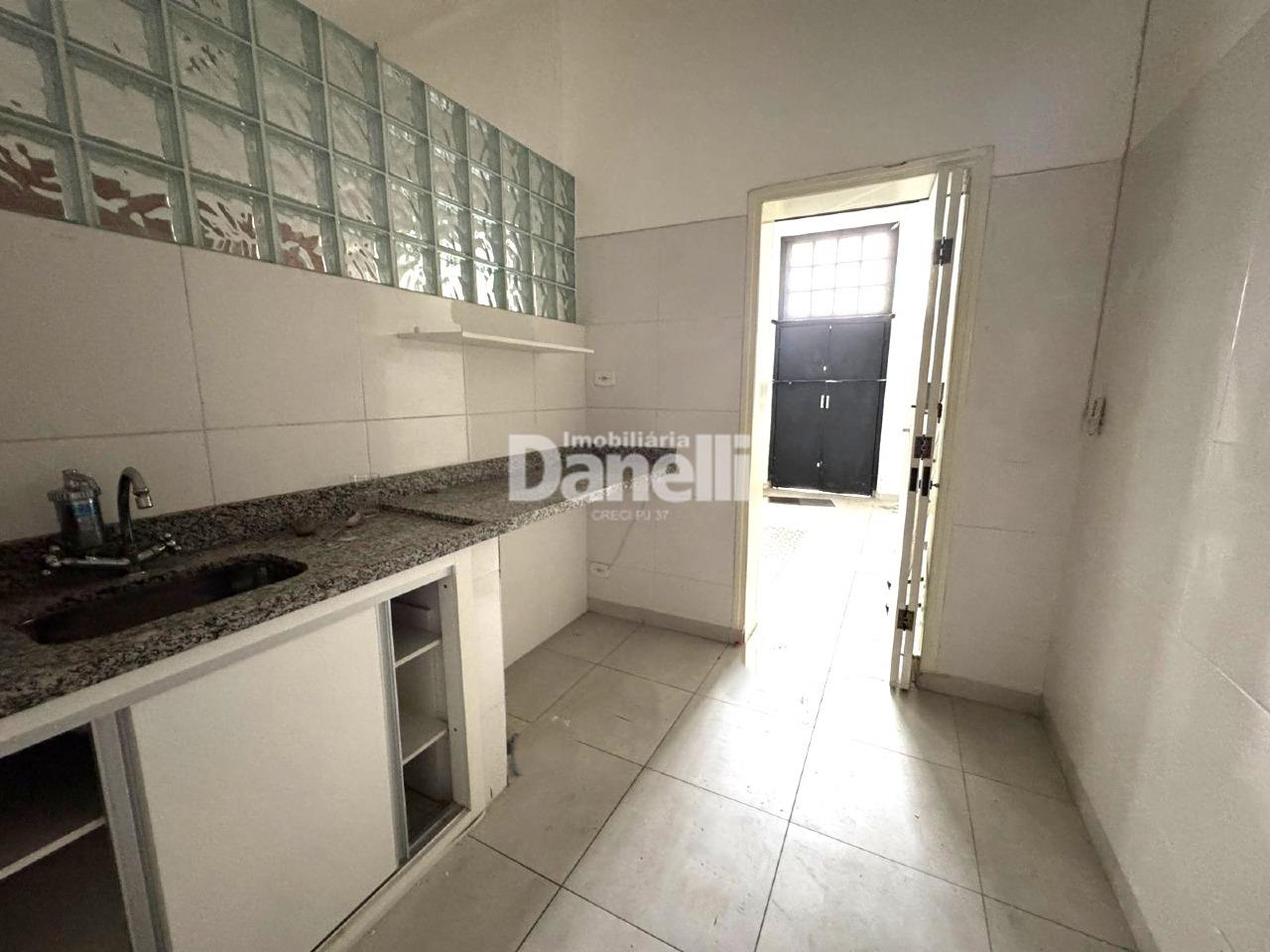 Sobrado à venda no Centro: 