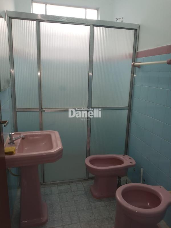 Casa para aluguel no Jardim Maria Augusta: 