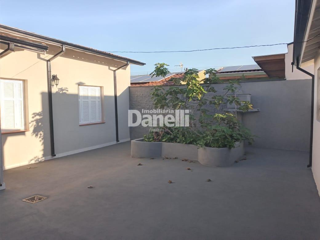 Casa para aluguel no Jardim Maria Augusta: 