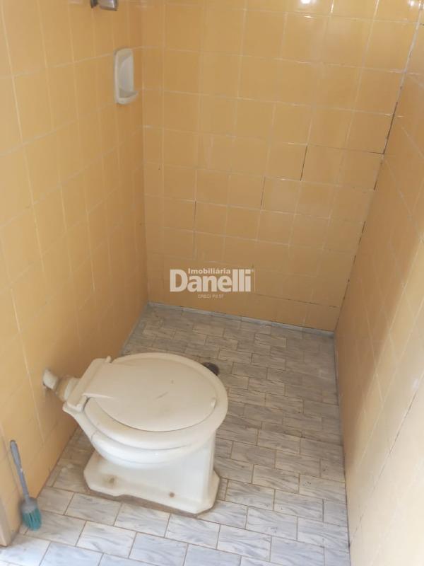 Casa para aluguel no Jardim Maria Augusta: 