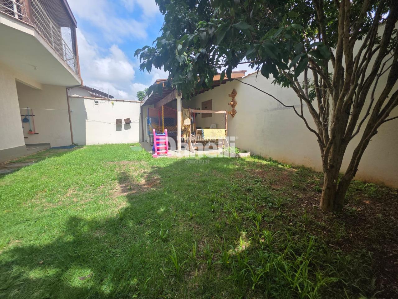 Casa à venda no Campos Elíseos: 