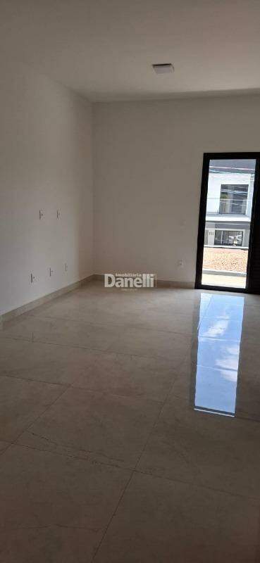 Casa em Condomínio à venda no Chácara São Félix: 