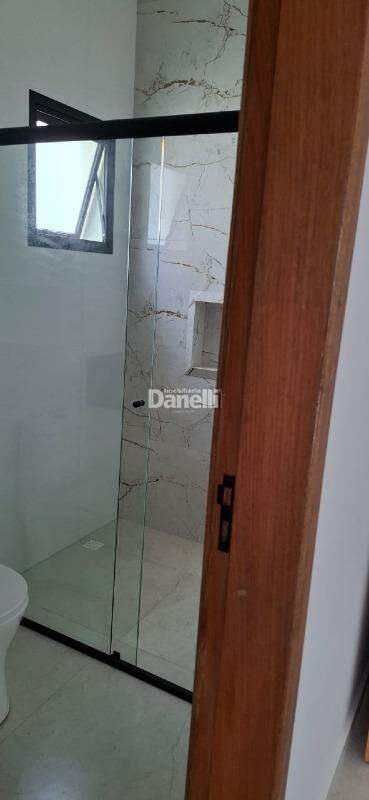 Casa em Condomínio à venda no Chácara São Félix: 