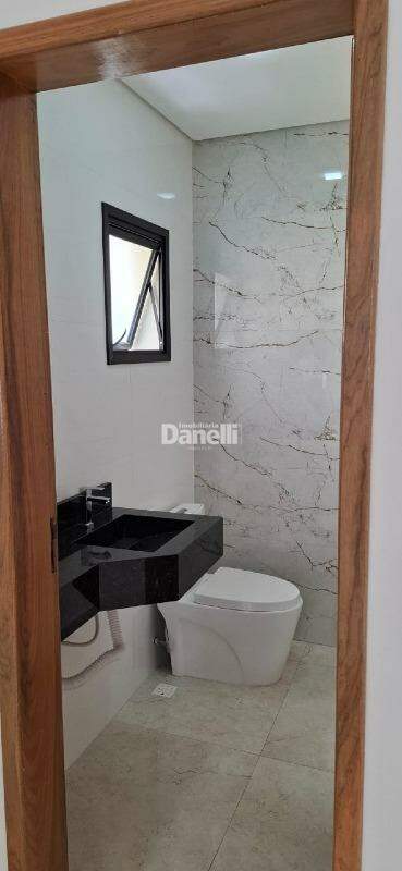 Casa em Condomínio à venda no Chácara São Félix: 